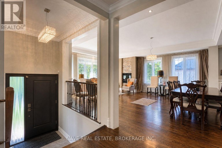 136 HOMEWOOD AVENUE, Toronto (Newtonbrook West), Ontario, M2M1K3