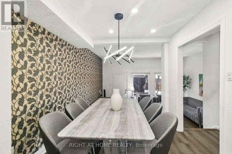 12 L'AMOREAUX DRIVE, Toronto (L'Amoreaux), Ontario, M1W2L9
