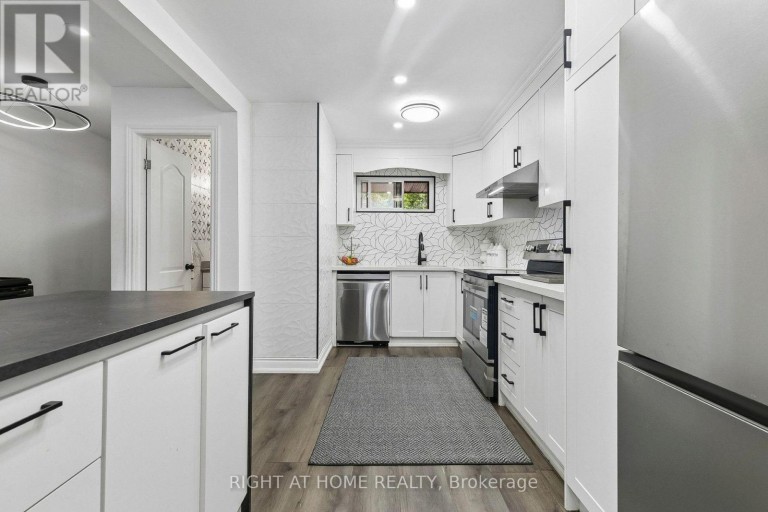 12 L'AMOREAUX DRIVE, Toronto (L'Amoreaux), Ontario, M1W2L9
