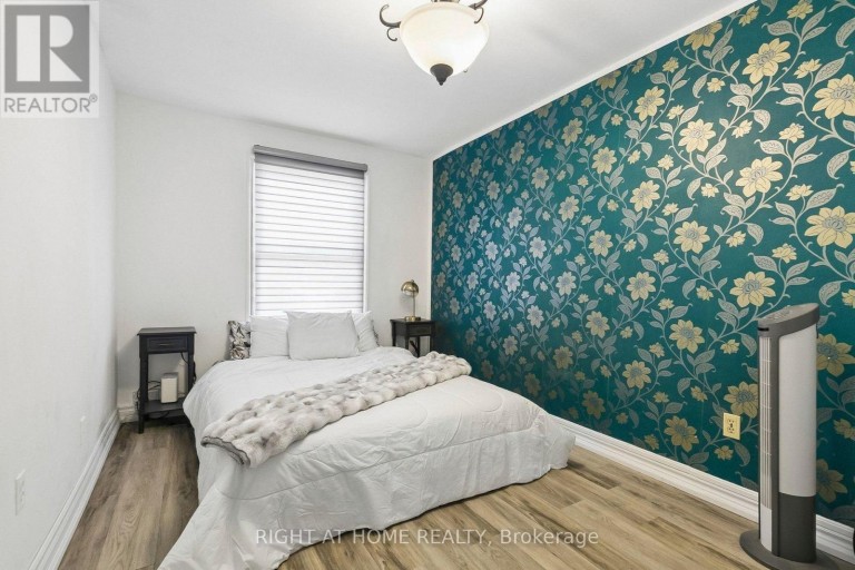 12 L'AMOREAUX DRIVE, Toronto (L'Amoreaux), Ontario, M1W2L9