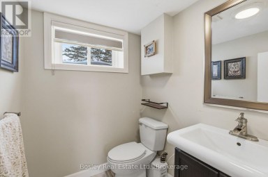 357190 THE BLUE MOUNTAIN MEAFORD TOWNLINE Meaford Ontario photo 25