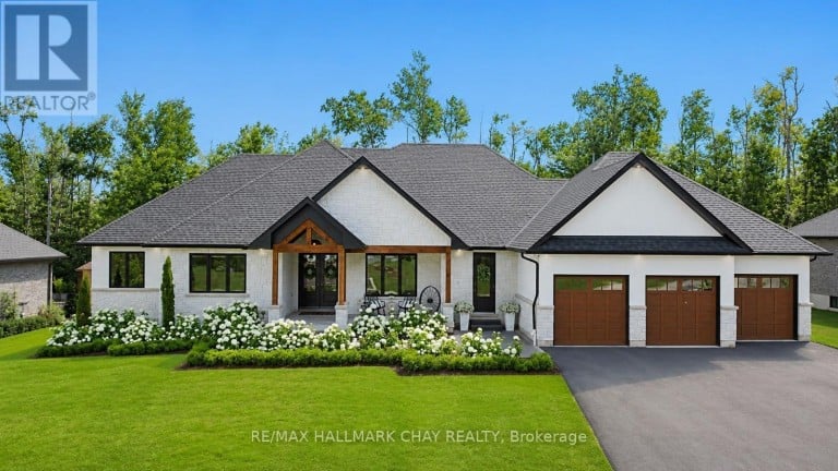 11 BYERS STREET, Springwater (Snow Valley), Ontario, L9X2A3