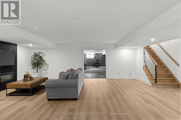 11 BYERS STREET, Springwater (Snow Valley), Ontario, L9X2A3