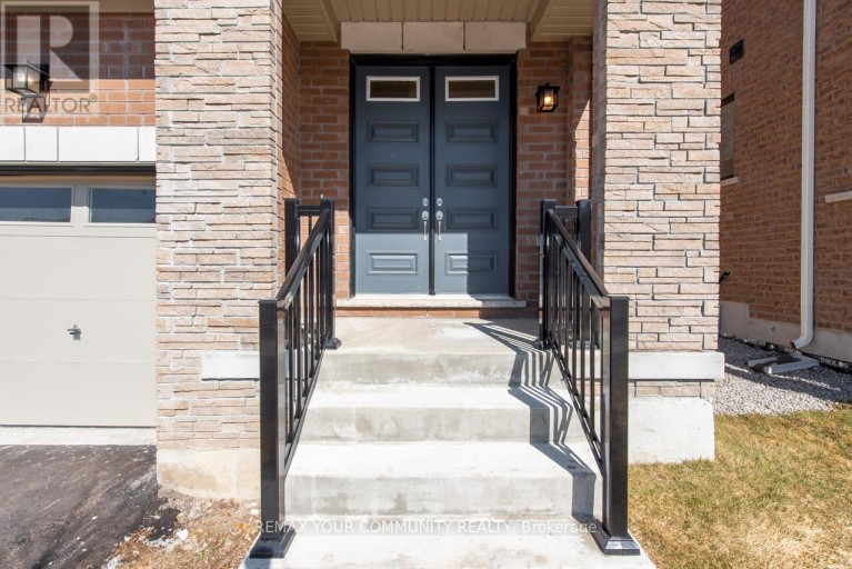83 BEARBERRY ROAD, Springwater (Midhurst), Ontario, L9X2C9