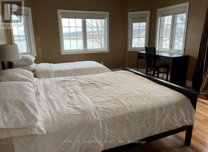 3213 QUIET WATERS LANE, Severn, Ontario, L0K2C0