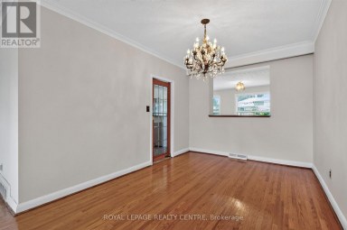 22 EUPHRASIA DRIVE Toronto (Yorkdale-Glen Park) Ontario photo 10