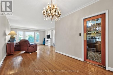 22 EUPHRASIA DRIVE Toronto (Yorkdale-Glen Park) Ontario photo 11
