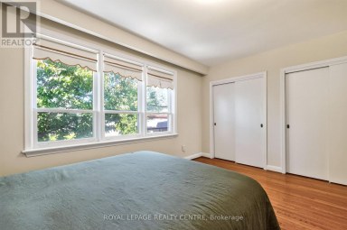 22 EUPHRASIA DRIVE Toronto (Yorkdale-Glen Park) Ontario photo 15