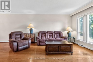 22 EUPHRASIA DRIVE Toronto (Yorkdale-Glen Park) Ontario photo 7