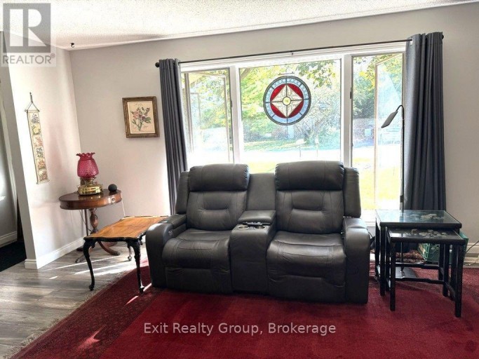 29 CHATTERTON VALLEY CRESCENT, Quinte West (Sidney Ward), Ontario, K0K2B0