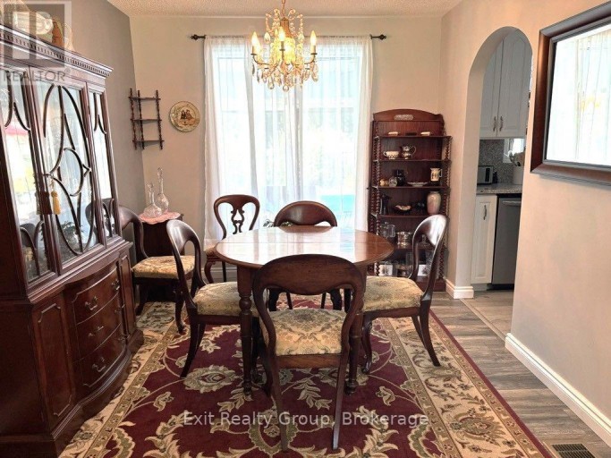 29 CHATTERTON VALLEY CRESCENT, Quinte West (Sidney Ward), Ontario, K0K2B0
