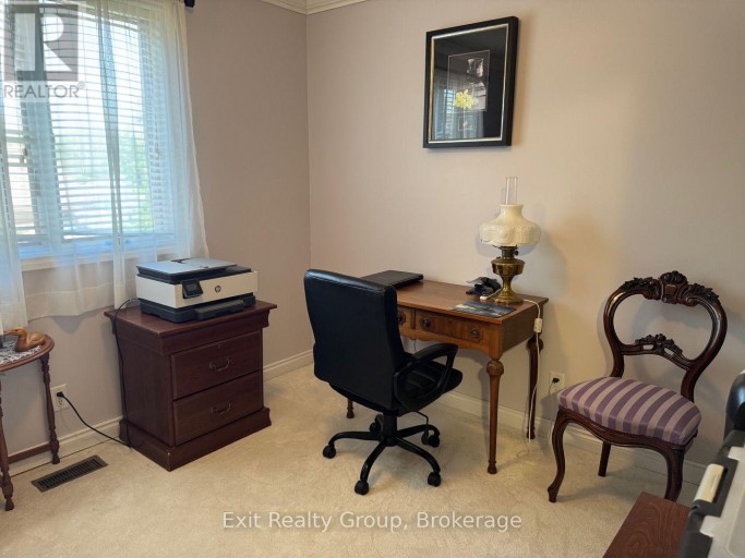 29 CHATTERTON VALLEY CRESCENT, Quinte West (Sidney Ward), Ontario, K0K2B0