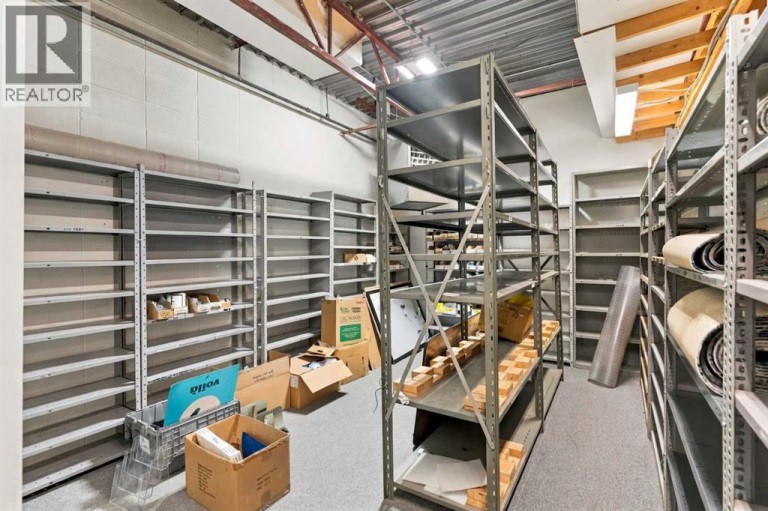 Bay 2, 2616 16 Street NE, Calgary, Alberta, T2E7J8