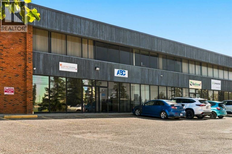 Bay 2, 2616 16 Street NE, Calgary, Alberta, T2E7J8