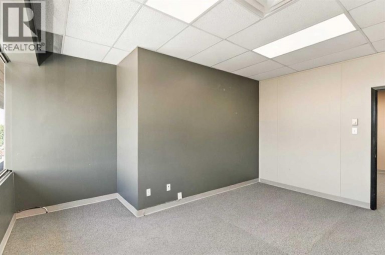 Bay 2, 2616 16 Street NE, Calgary, Alberta, T2E7J8