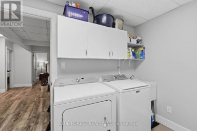 111 ARTHUR STREET Middlesex Centre (Komoka) Ontario photo 26