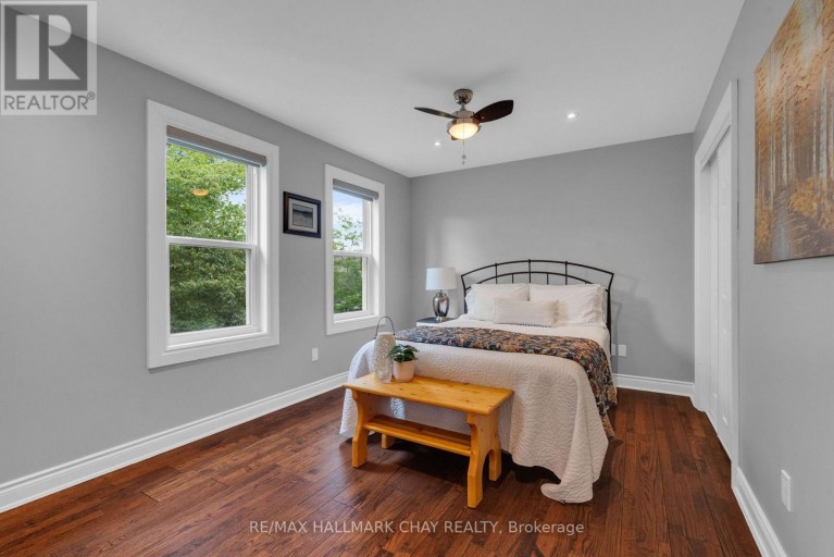 9 BRIDLE PATH, Oro-Medonte (Horseshoe Valley), Ontario, L0L2L0