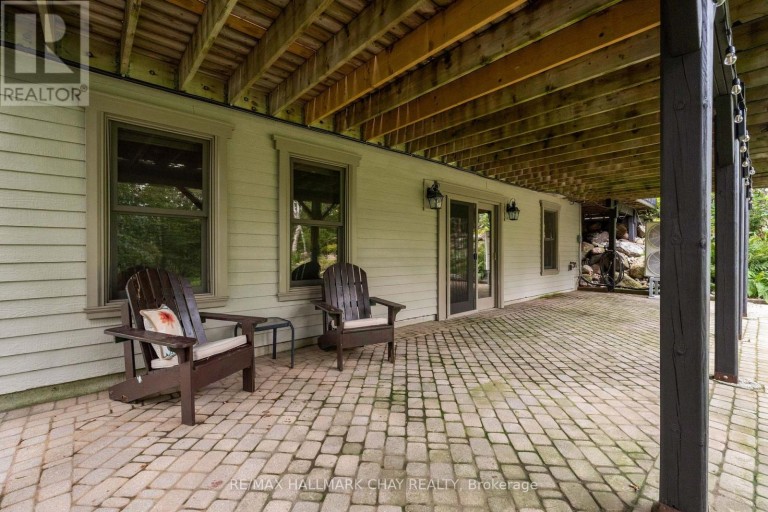 9 BRIDLE PATH, Oro-Medonte (Horseshoe Valley), Ontario, L0L2L0
