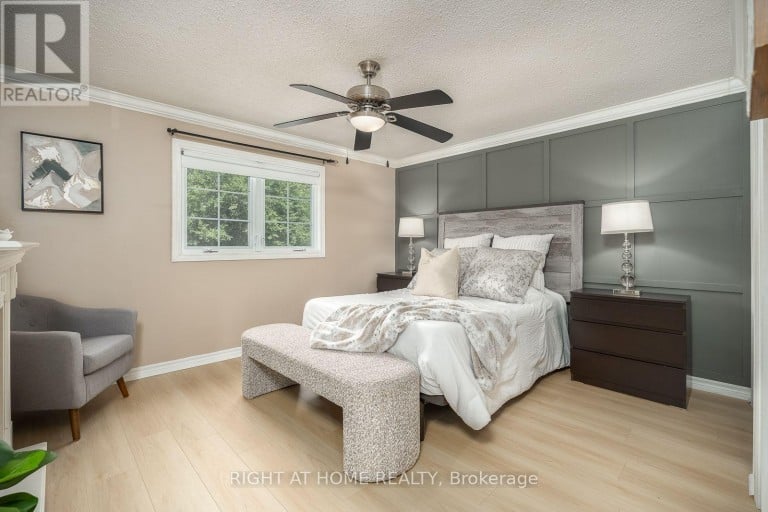 54 NIAGARA PLACE, Brampton (Westgate), Ontario, L6S4Y8
