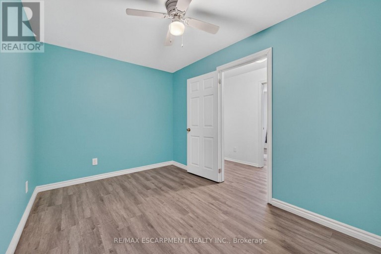 93 NUGENT DRIVE, Hamilton (Kentley), Ontario, L8H2N1