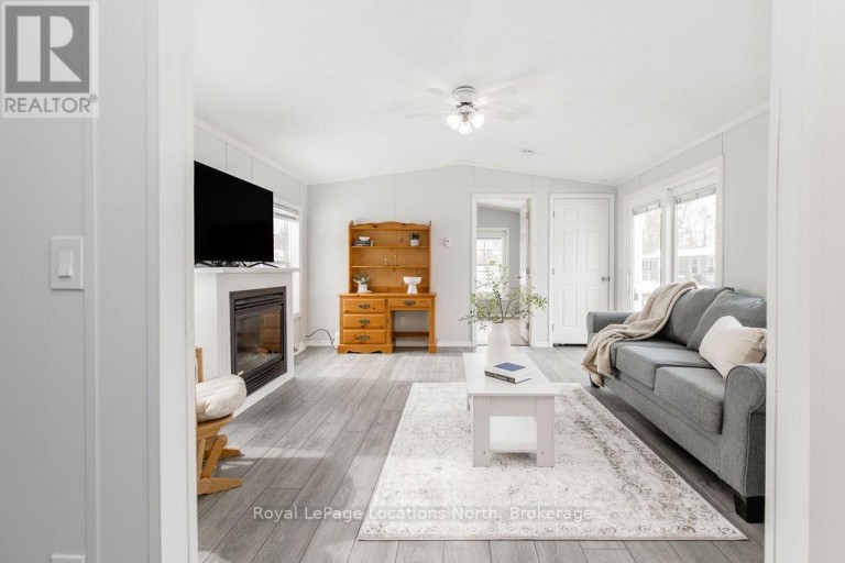 89 GEORGIAN GLEN DRIVE, Wasaga Beach, Ontario, L9Z1K8