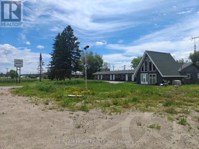 11702 HIGHWAY 17 HIGHWAY, West Nipissing (Sturgeon Falls), Ontario, P0H1G0