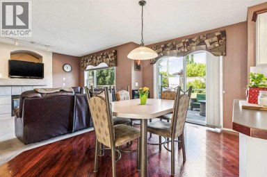 40 Country Hills Bay NW Calgary Alberta photo 17