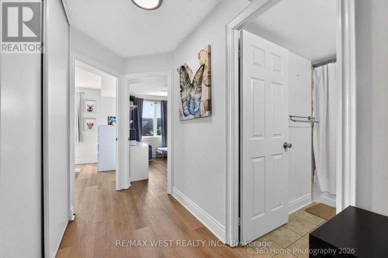 2020 - 125 GEORGE APPLETON WAY, Toronto (Downsview-Roding-CFB), Ontario, M3M0A2