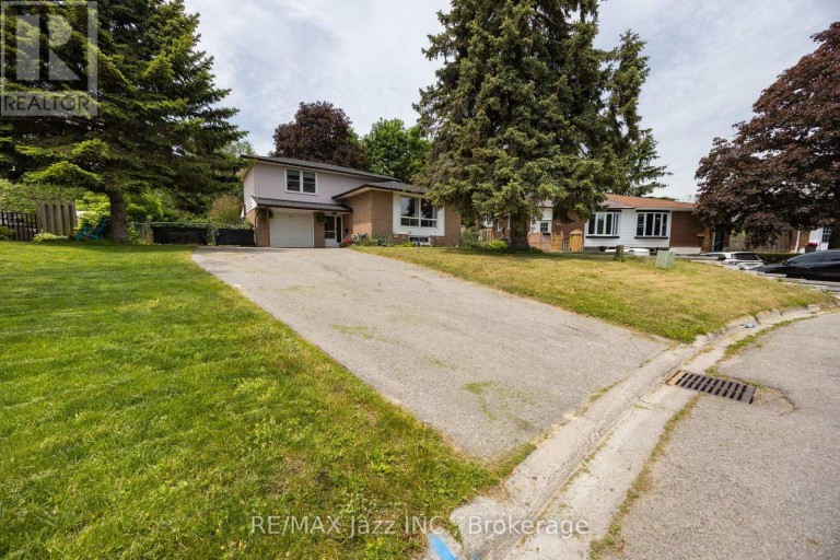 62 CROSSLEY DRIVE, Port Hope, Ontario, L1A3T5
