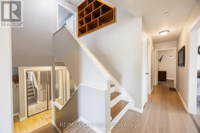 62 CROSSLEY DRIVE, Port Hope, Ontario, L1A3T5