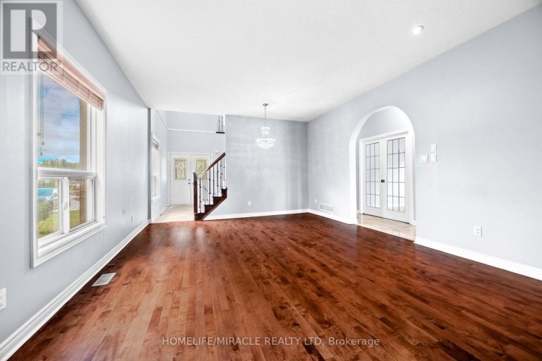 4 CLAIRFIELDS DRIVE W, Guelph (Clairfields/Hanlon Business Park), Ontario, N1G5H5
