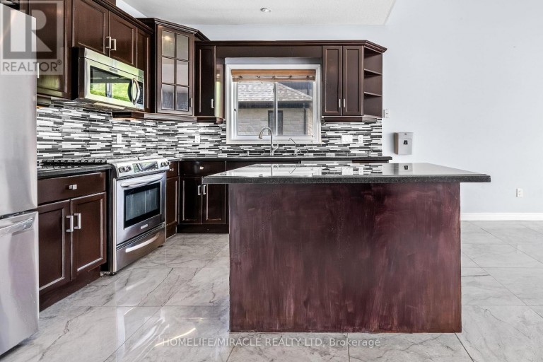 4 CLAIRFIELDS DRIVE W, Guelph (Clairfields/Hanlon Business Park), Ontario, N1G5H5