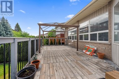 4 CLAIRFIELDS DRIVE W Guelph (Clairfields/Hanlon Business Park) Ontario photo 24
