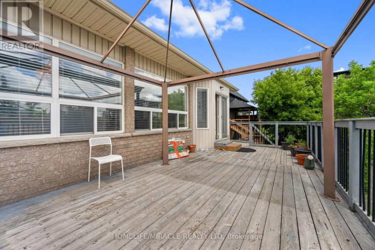 4 CLAIRFIELDS DRIVE W, Guelph (Clairfields/Hanlon Business Park), Ontario, N1G5H5