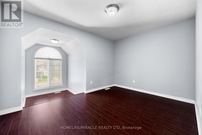 4 CLAIRFIELDS DRIVE W, Guelph (Clairfields/Hanlon Business Park), Ontario, N1G5H5