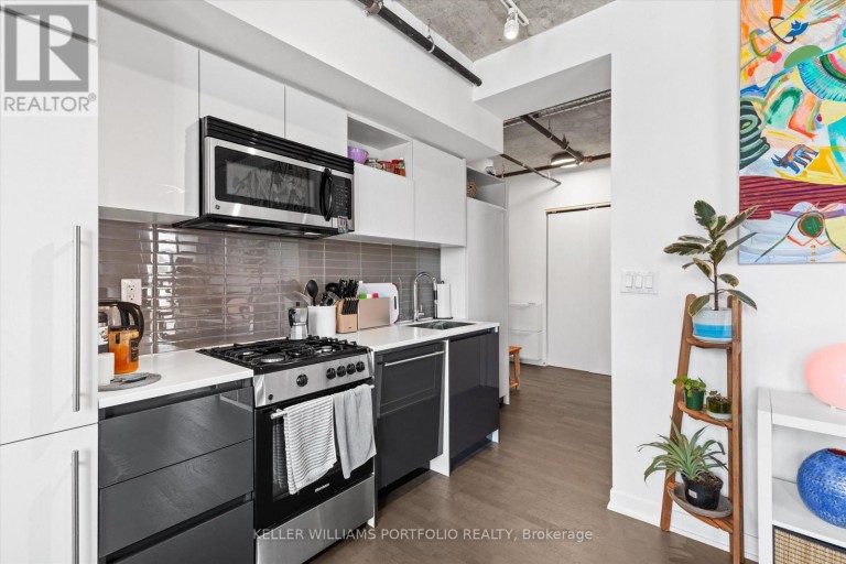 404 - 109 WOLSELEY STREET, Toronto (Trinity-Bellwoods), Ontario, M6J1K1