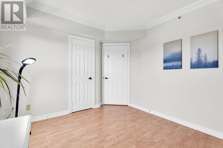 311 - 4003 KILMER DRIVE, Burlington (Tansley), Ontario, L7M4M1