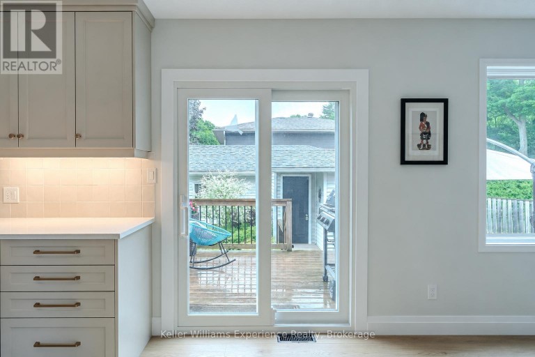 300 4TH AVENUE W, Owen Sound, Ontario, N4K4V2
