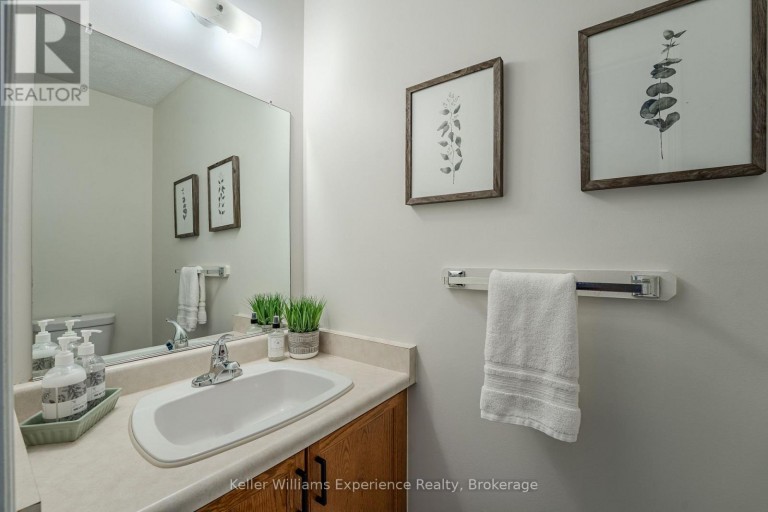 300 4TH AVENUE W, Owen Sound, Ontario, N4K4V2