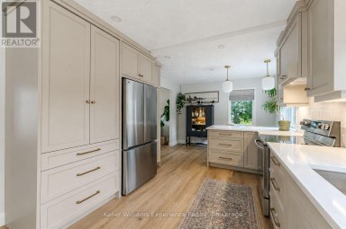 300 4TH AVENUE W Owen Sound Ontario photo 7