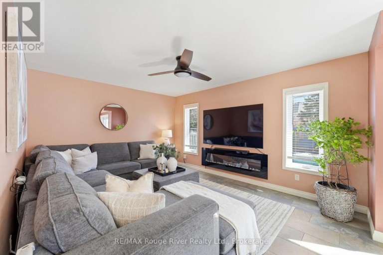 5 IBERVILLE ROAD, Whitby (Brooklin), Ontario, L1M1H5
