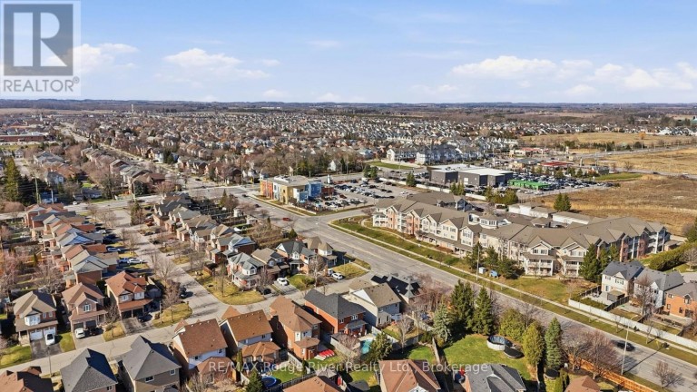 5 IBERVILLE ROAD, Whitby (Brooklin), Ontario, L1M1H5