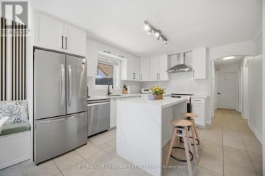 18 ADANAC DRIVE Toronto (Cliffcrest) Ontario photo 18