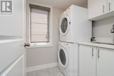 116 - 1331 MAJOR MACKENZIE DRIVE W Vaughan (Patterson) Ontario photo 21