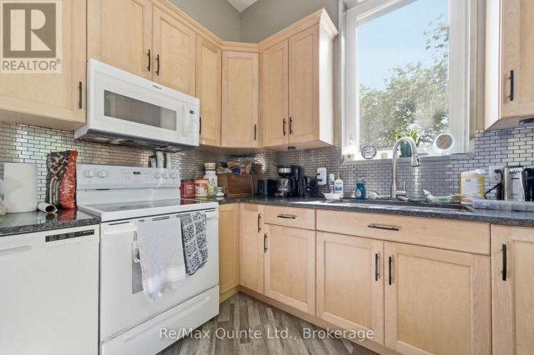 4611 OLD HIGHWAY 2, Belleville (Belleville Ward), Ontario, K8N4Z4