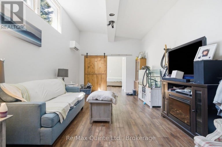 4611 OLD HIGHWAY 2, Belleville (Belleville Ward), Ontario, K8N4Z4