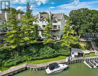 4 - 40 ONTARIO STREET S Lambton Shores (Grand Bend) Ontario photo 2