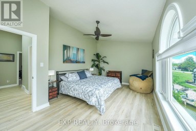 4 - 40 ONTARIO STREET S Lambton Shores (Grand Bend) Ontario photo 27