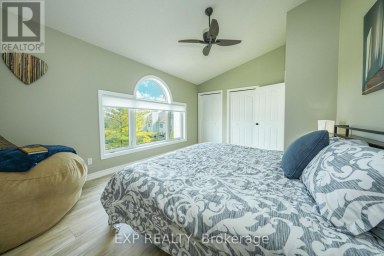 4 - 40 ONTARIO STREET S Lambton Shores (Grand Bend) Ontario photo 28