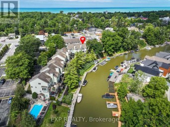4 - 40 ONTARIO STREET S Lambton Shores (Grand Bend) Ontario photo 3